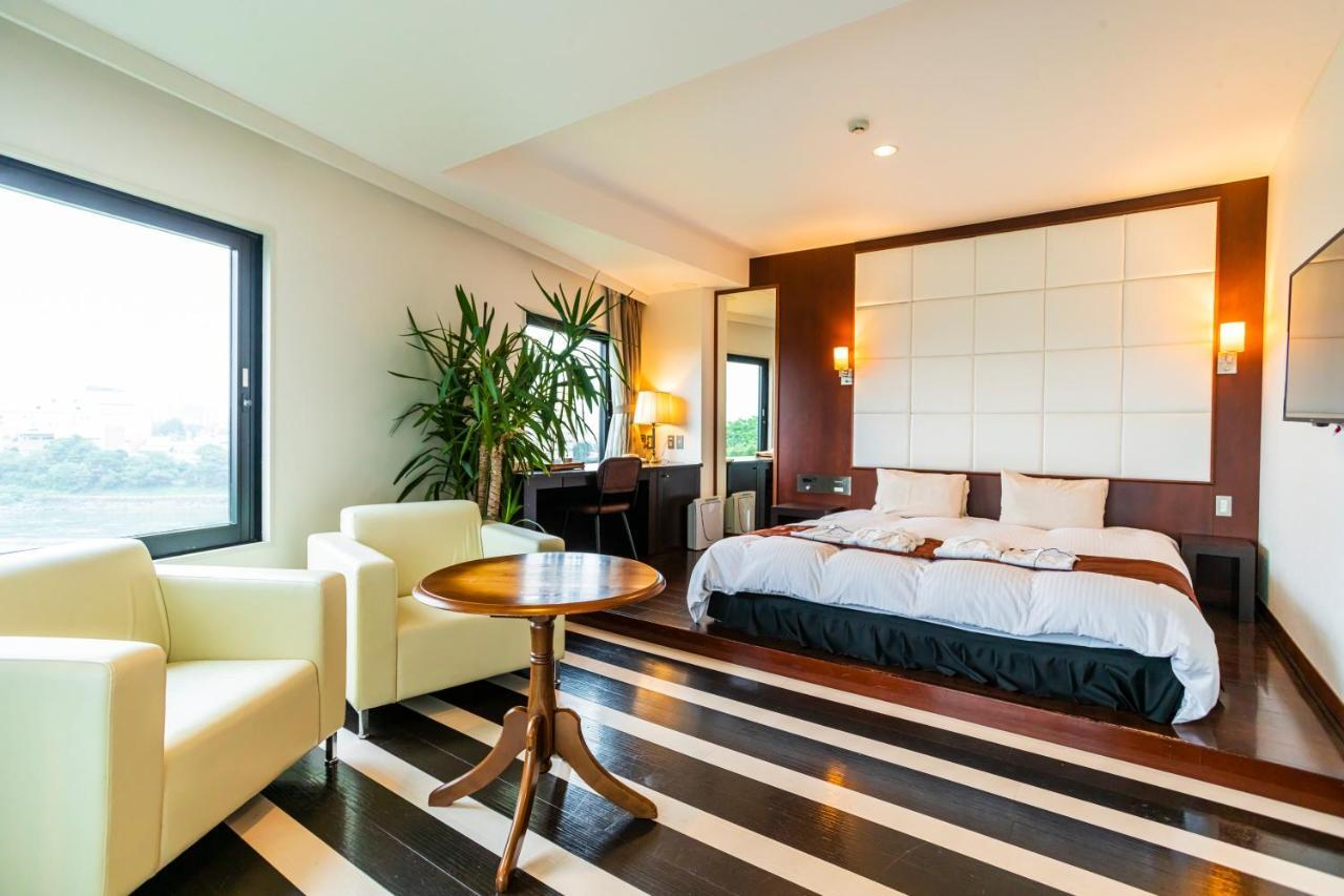 Hotel Sanderson Maebasi Kültér fotó