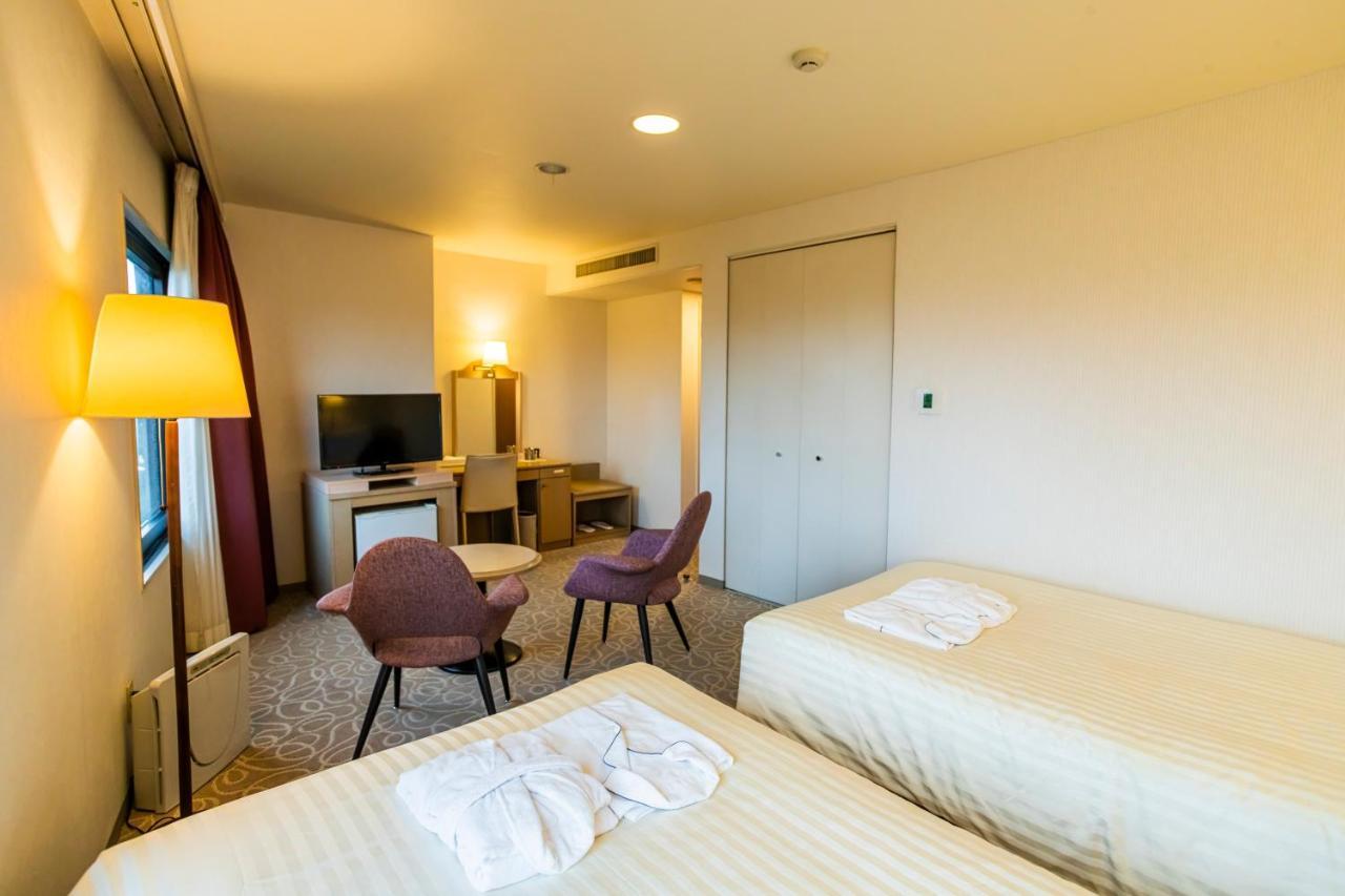 Hotel Sanderson Maebasi Kültér fotó