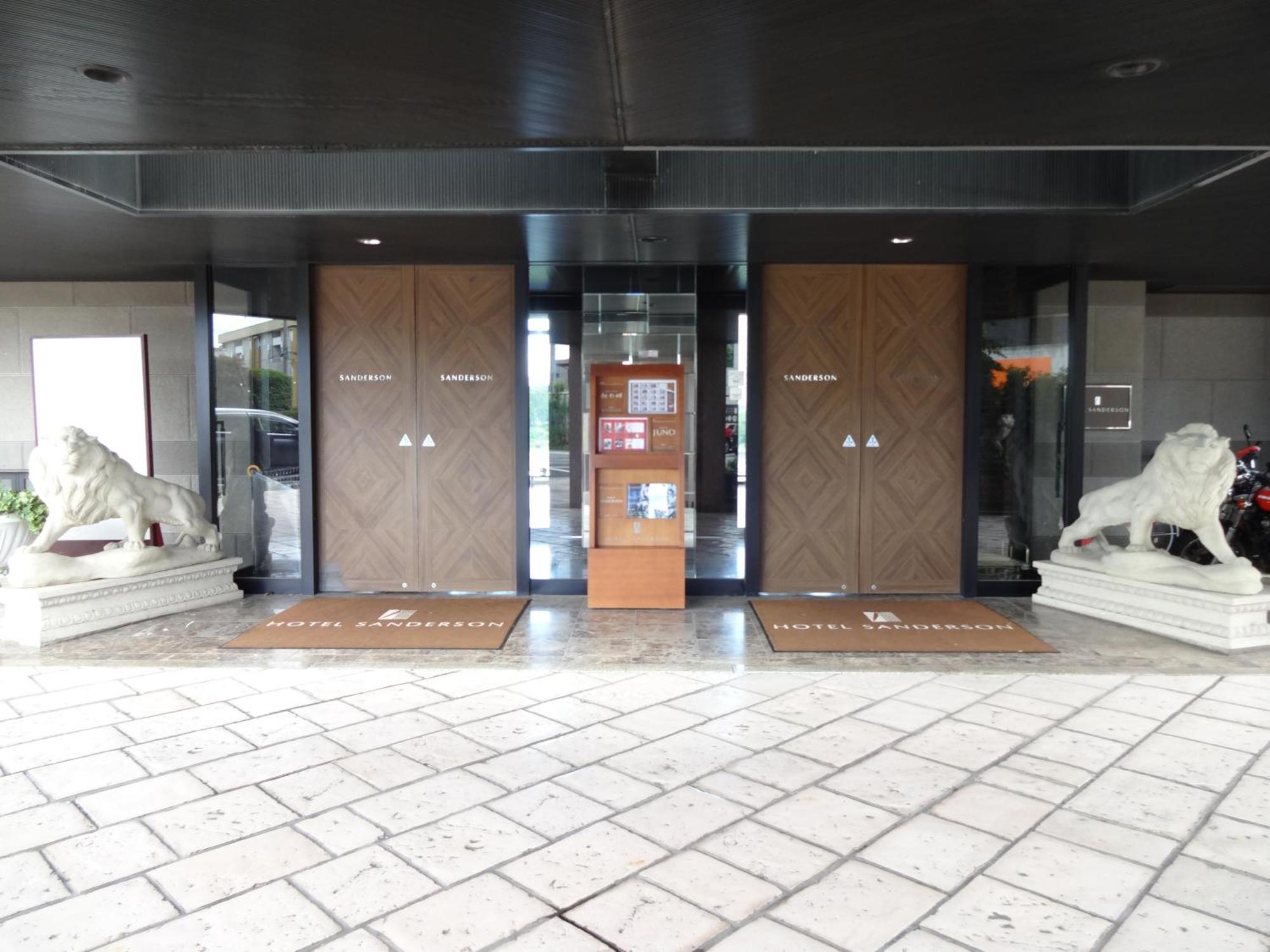 Hotel Sanderson Maebasi Kültér fotó
