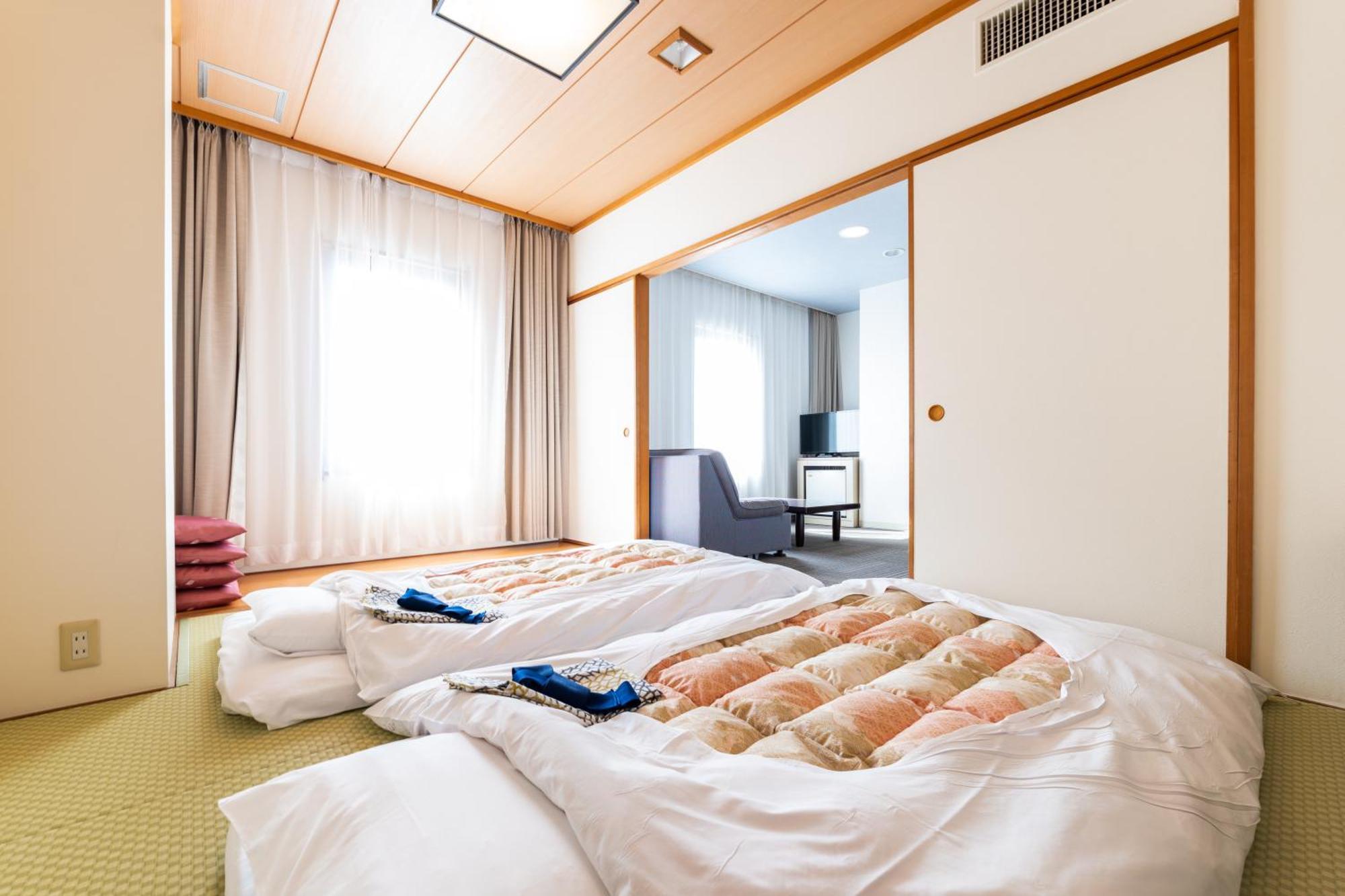Hotel Sanderson Maebasi Kültér fotó